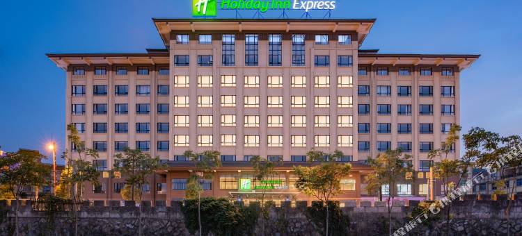 智选假日酒店(横店影视城梦幻谷店)图片