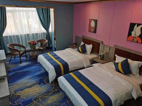 新美嘉商务宾馆(花田小镇店)