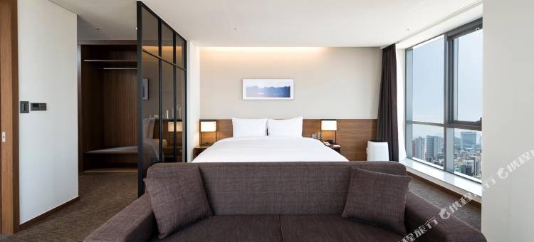 釜山海云台温德姆华美达安可酒店(Ramada Encore by Wyndham Busan Haeundae)图片