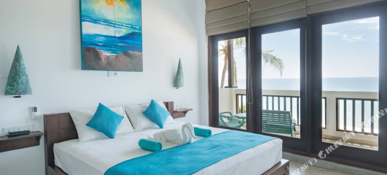 放松海滩酒店(At Ease Beach Hotel)图片