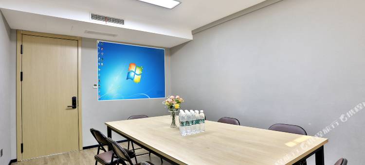 喆缦酒店(祥云路火车站店)图片