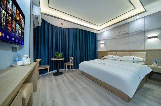 昆明优途酒店(广福路爱琴海店)