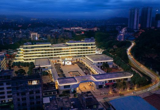 玉林市陆川温泉九龙山庄外景图