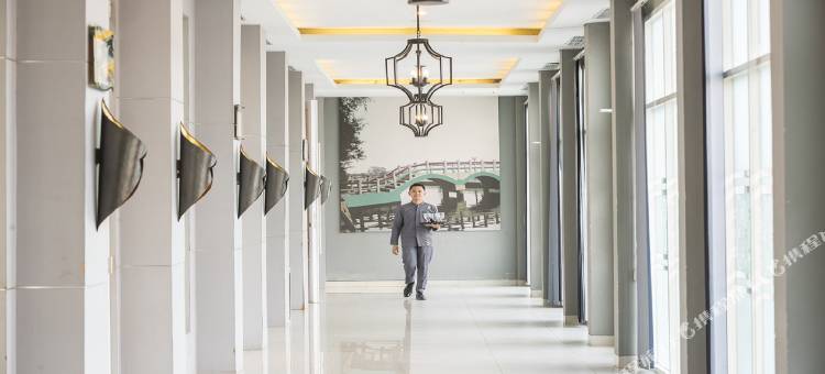 北加浪岸卡哈斯酒店-原北加浪岸佩索纳酒店(Khas Hotel Pekalongan)图片