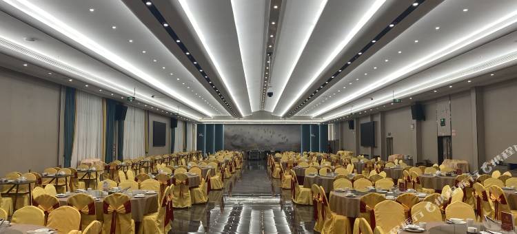 陆丰龙山宾馆图片