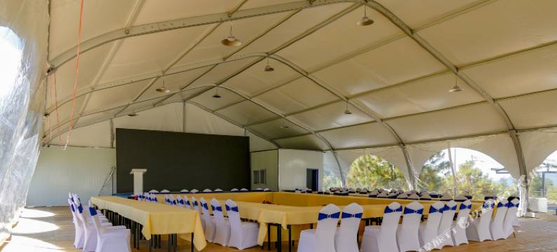 丽江东巴谷汽车旅游营地图片