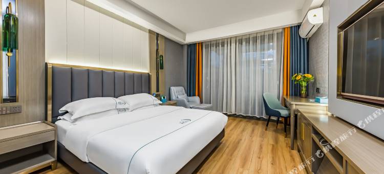 格林精致酒店(临沧恒基广场玉龙湖公园店)图片