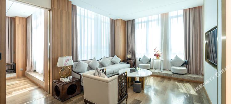 丽呈朗誉酒店(深圳龙岗中心大运新城店)图片