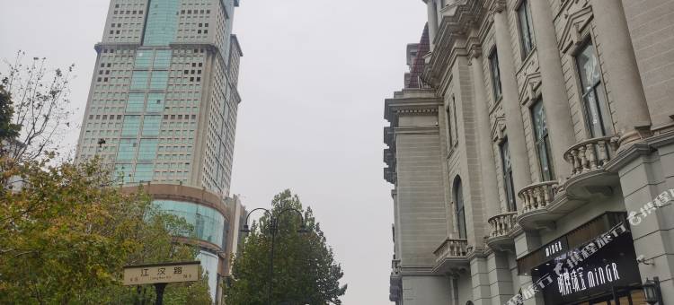 网鱼电竞酒店(武汉江汉路地铁站步行街店)图片