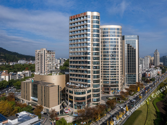 建德漫屿江景私汤酒店(新安江畔店)