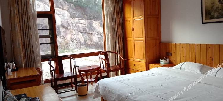 平远五指石休闲度假山庄图片