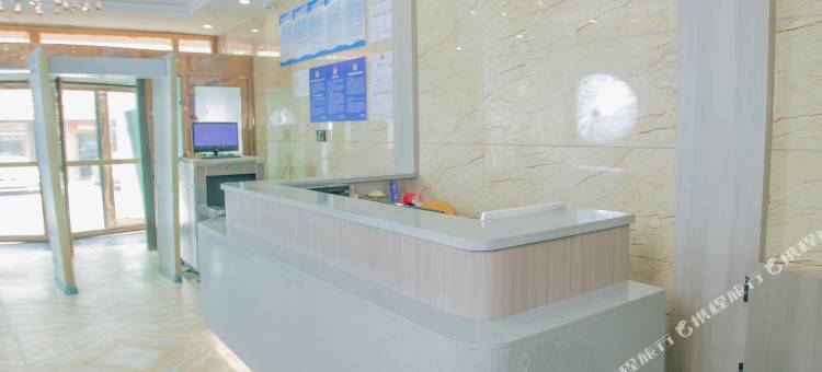 速8酒店(和田团结广场店)图片