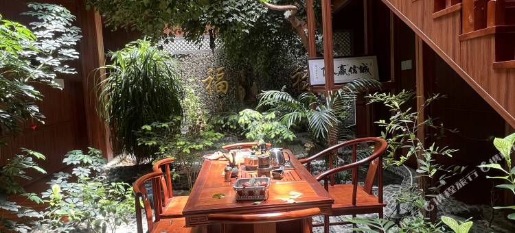 川滇宾旺藏家酒店图片