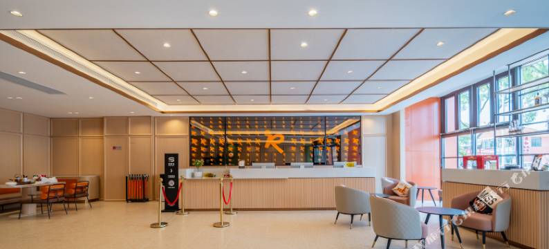 丽呈睿轩酒店(牟平汽车站牟平实验中学店)图片