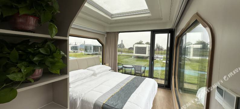 呼和浩特清屿林夕房车营地(千岛湖店)图片