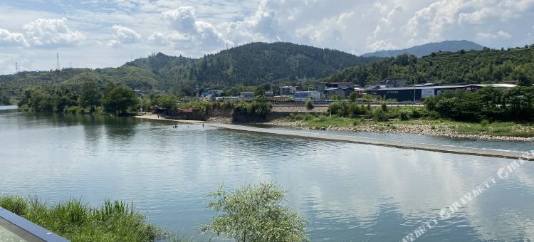 武夷山不凡山居图片