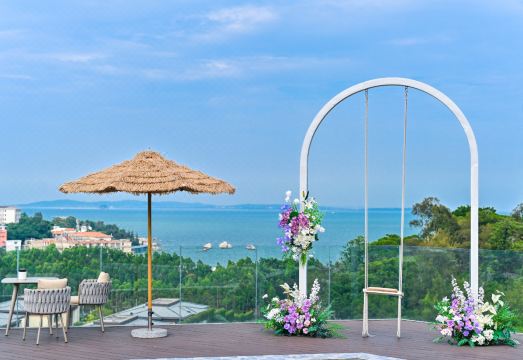 Mu Ju Ya Yi · Half Mountain Cliff High altitude Sea View | Hot Spring Private Soup Resort Homestay Hotel Overview