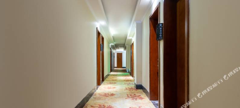 地平线电竞酒店(苏州木渎古镇灵岩山景区店)图片