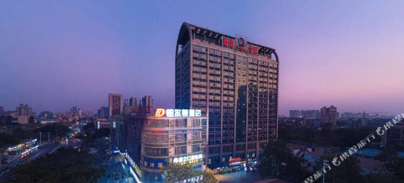 下一站柳州青年驿站(柳州高铁站东广场店)图片