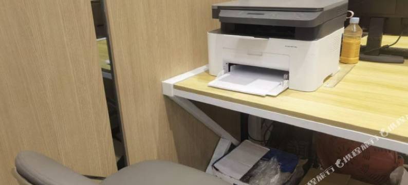 香蕉FUN酒店(深圳机场后瑞地铁站店)图片