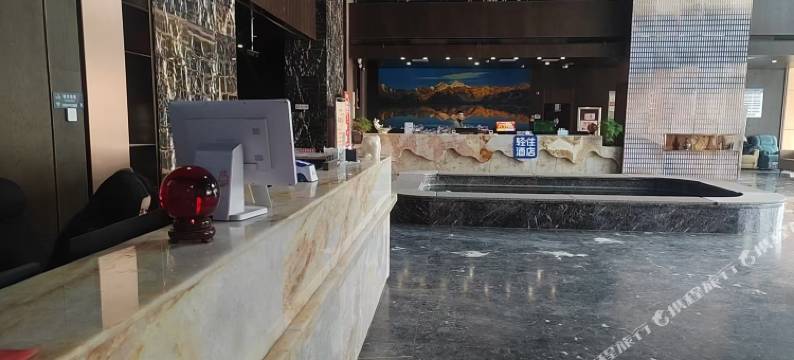 轻住酒店(菏泽东明解放路大都会广场店)图片