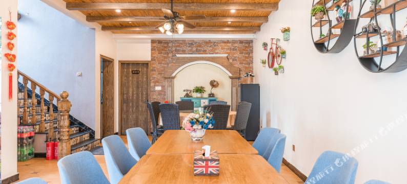 嵊泗良舍民宿(南长途沙滩店)图片