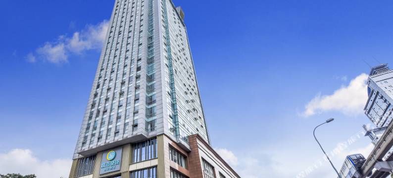 城市便捷酒店(重庆南坪工商大学轻轨站店)图片