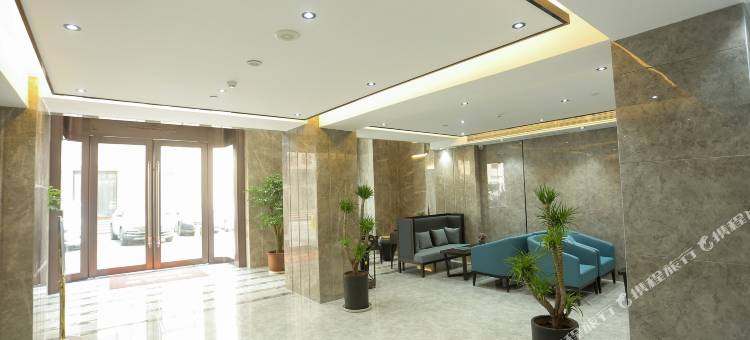 香庭酒店(威海幸福门威高广场店)图片