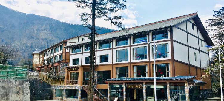 峨眉山雷洞坪金川大酒店图片