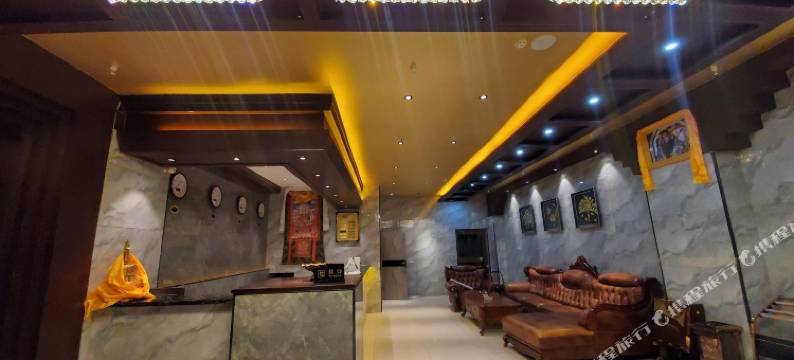 玛沁岭格尔大酒店图片