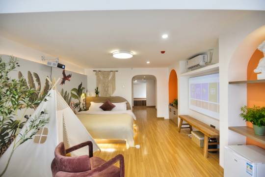 寓米公寓(广州番禺万达锦麟万博店)