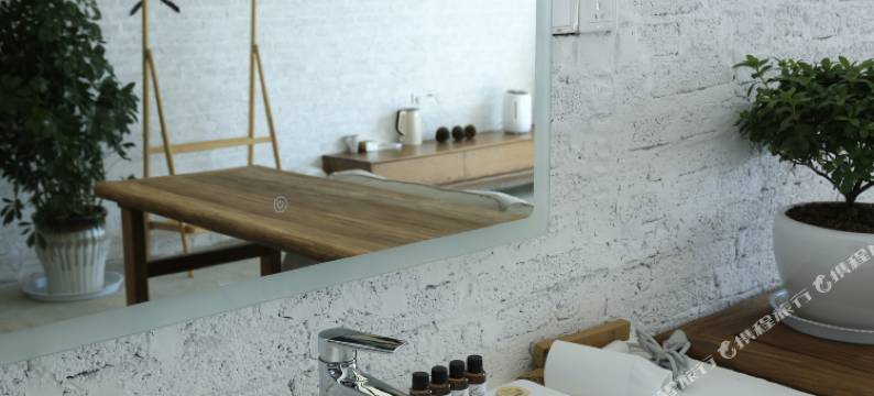 默居梅里雪山观景民宿图片