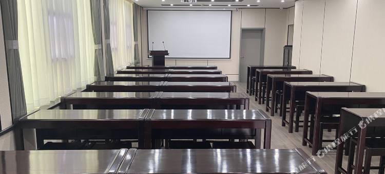 如家驿居酒店(南通濠河风景区南通大学附属医院店)图片