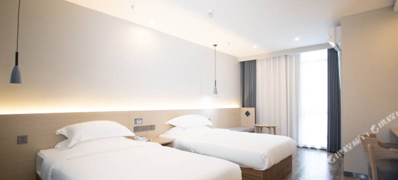 泗洪左岸酒店(花园口国际广场店)图片