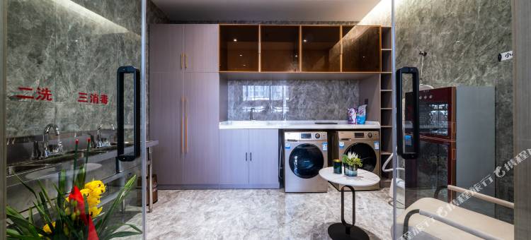 锦顺天华酒店(保山隆阳区客运站店)图片