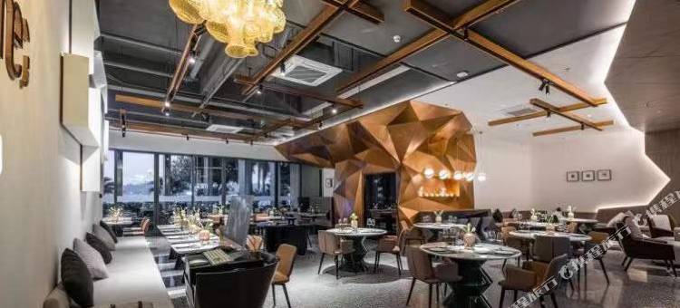 迈豪酒店(珠海情侣中路日月贝大剧院店)图片