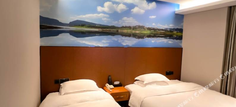 网鱼电竞酒店(上海莘庄地铁站店)图片