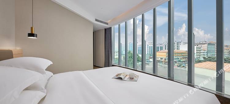 凤悦轻尚酒店(广州白云机场人和地铁站店)图片