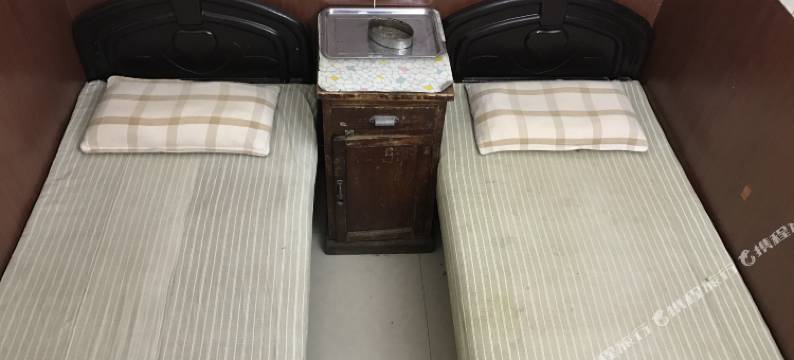 成达旅店(瓦房店火车站店)图片