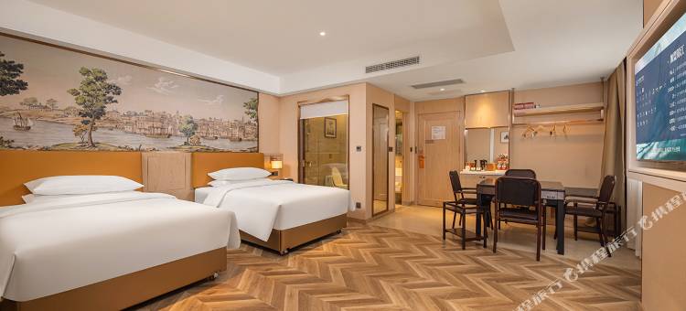 维也纳酒店(镇雄街心花园店)图片