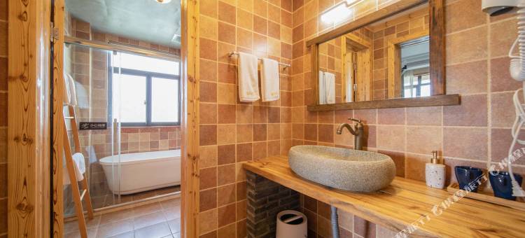 莫干山东野度假庭院民宿图片