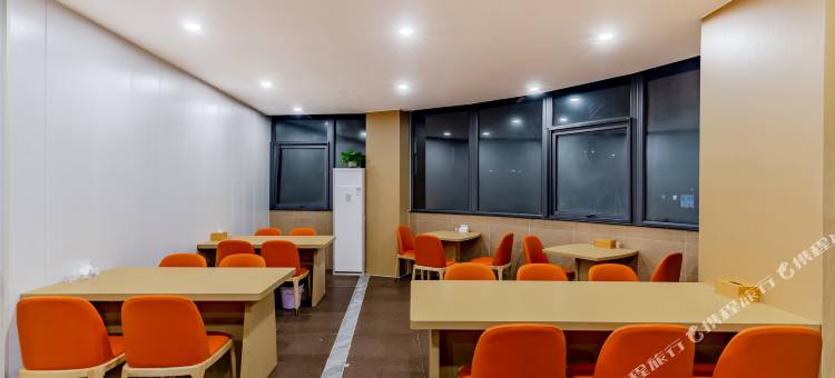 6+1精选酒店(郎溪中港东路店)图片