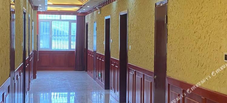 海蓝蓝酒店(黑马河店)图片