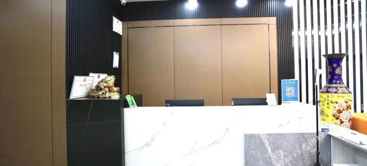 靓驿商务宾馆(工业大学金川店)图片