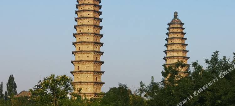 万夜酒店(太原火车站山西省人民医院店)图片