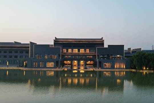 陝西地建南山（華山）温泉酒店