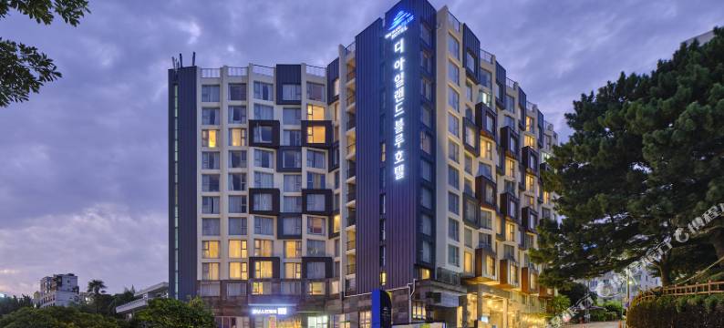 蓝岛酒店(The Island Blue Hotel)图片