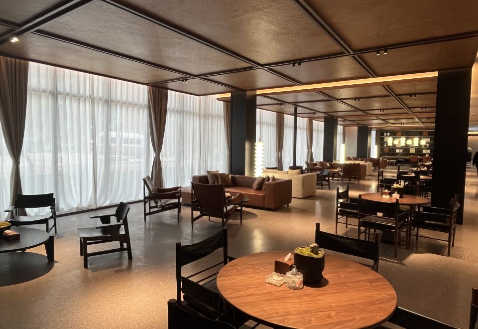 Xiangping Lake Resort Hotel Hotel Overview