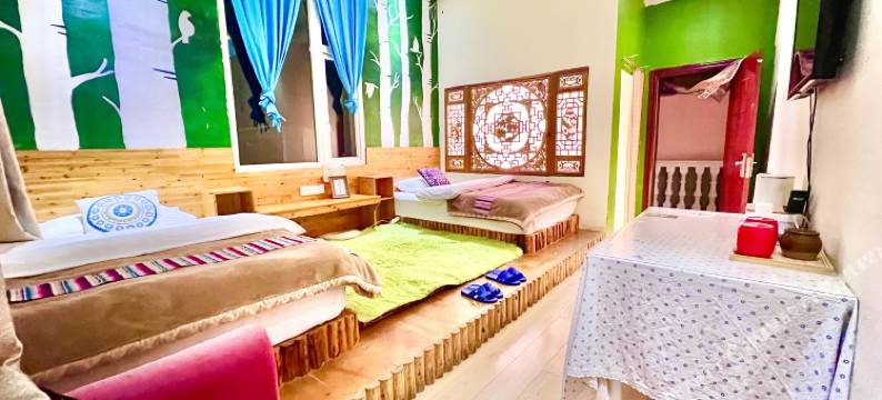 香格里拉楚登硕民宿(独克宗古城店)图片