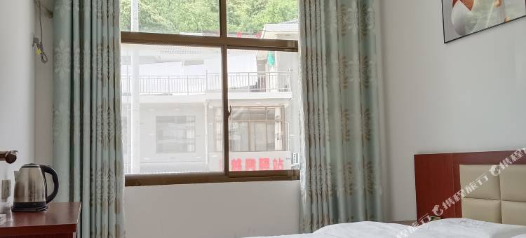静园民宿(柞水营盘镇朱家湾村店)图片